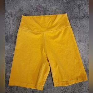 YELLOW LABEL CO Bike Shorts Size Small EUC